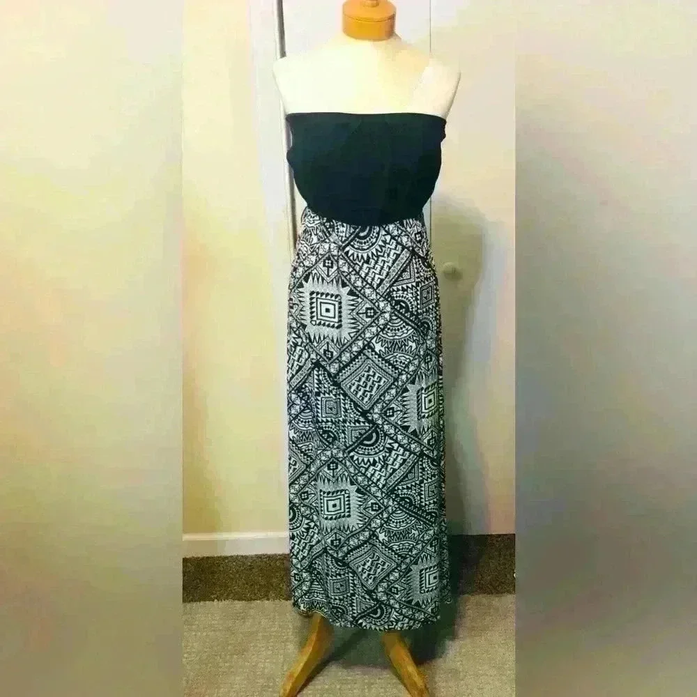 Almost Famous Women Black White Print Tube Non Slip Top Maxi Dress Size Medium - Picture 2 of 13
